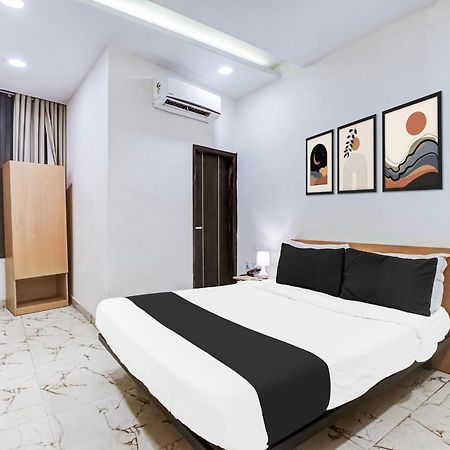 Super Townhouse Jagatpura Hotel Jaipur Buitenkant foto