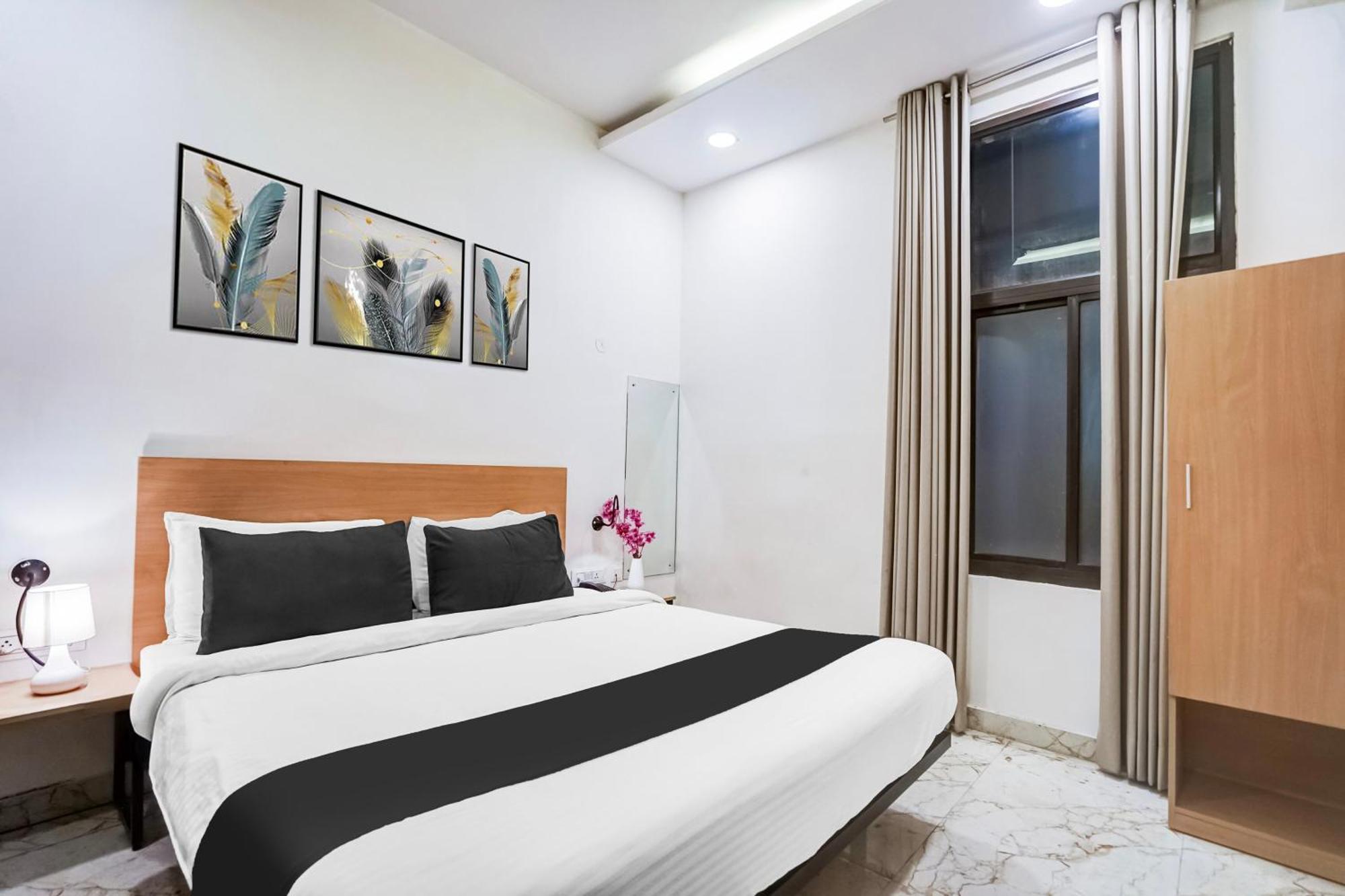 Super Townhouse Jagatpura Hotel Jaipur Buitenkant foto