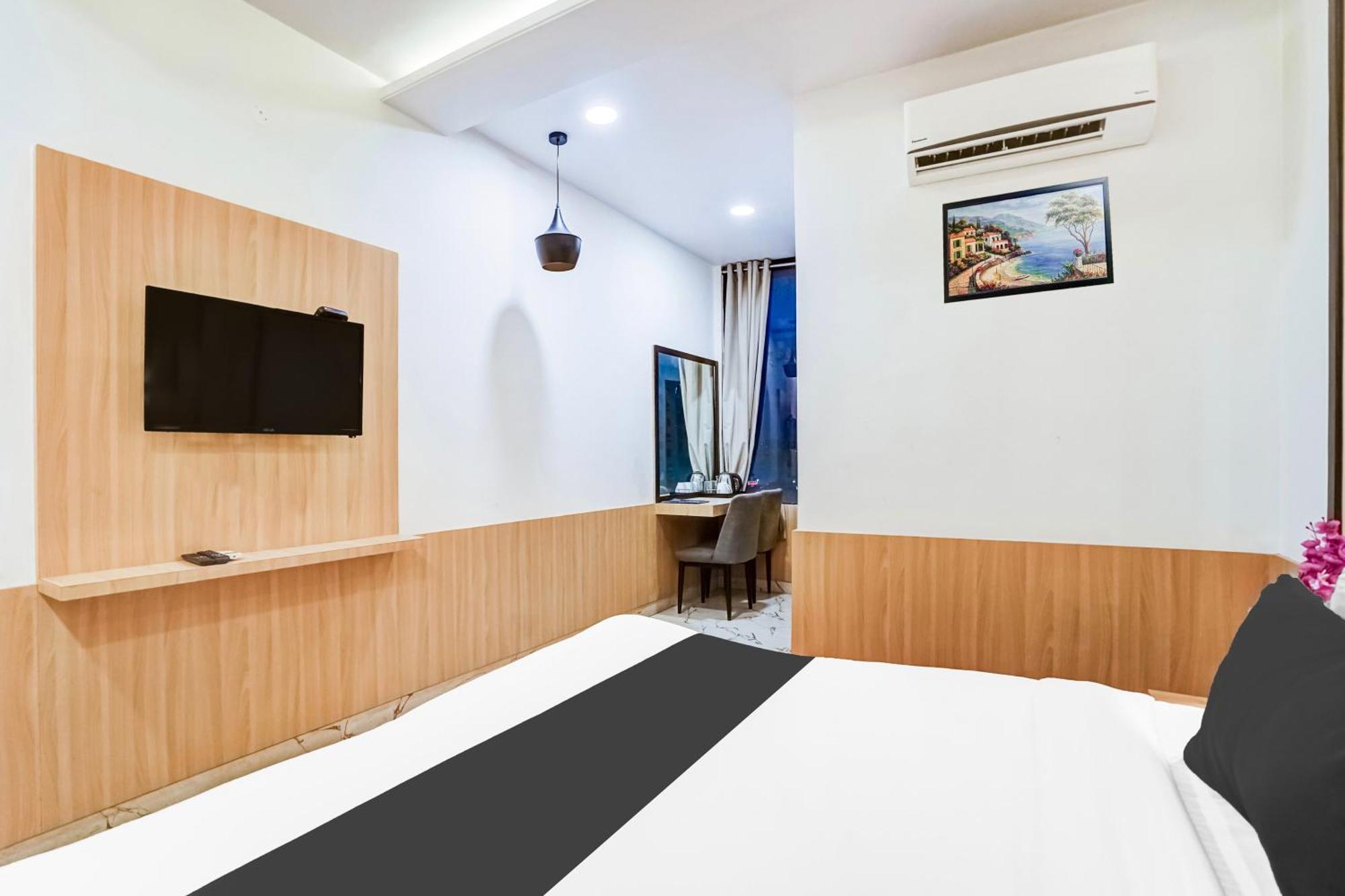 Super Townhouse Jagatpura Hotel Jaipur Buitenkant foto